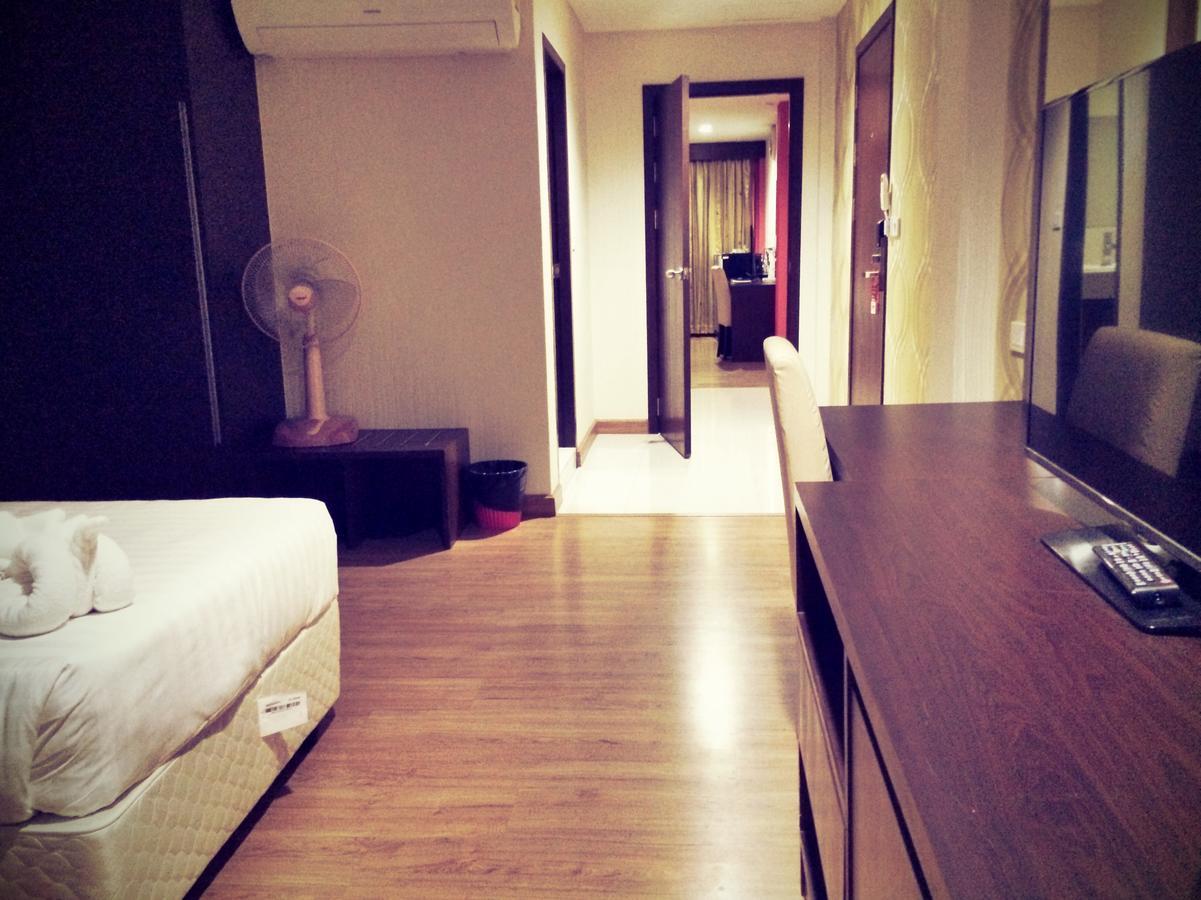 Iraqi Hotel Makkasan Экстерьер фото